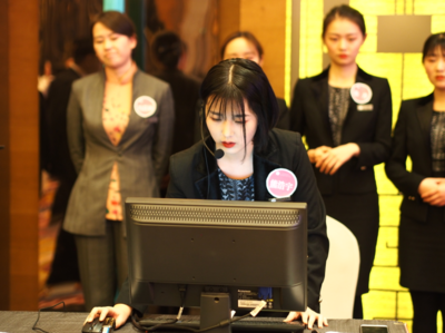 重庆两江云顶国际酒店的餐饮管理策略